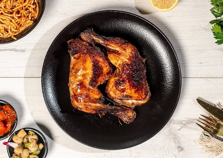 כרעיים עוף בגריל בציפוי פריך ועשיר בטעמים נפלאים